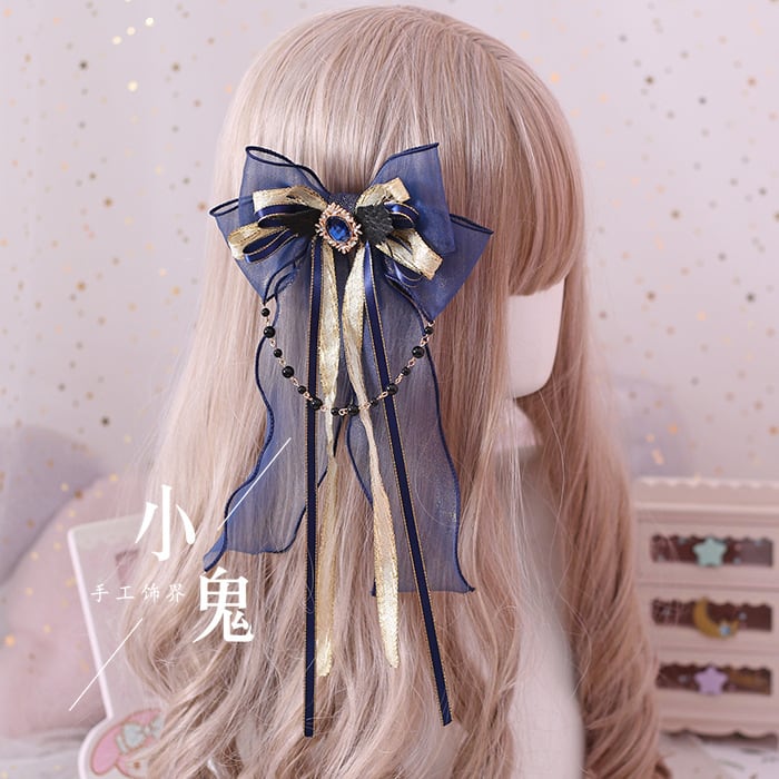 胸元や髪に「星空の輝き」を。揺れるビーズチェーンとシアンリボンが美しい、多機能クリップ付きビーズブローチ