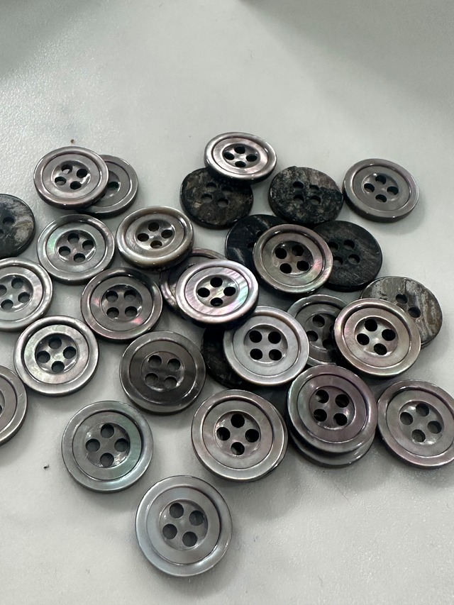【単体購入不可商品】jn426 10mm 黒蝶貝シェルボタン