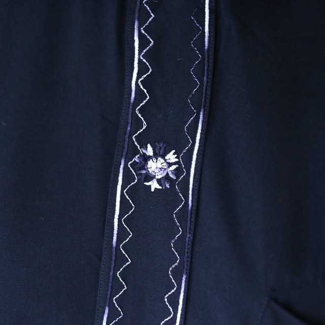 "刺繍" monotone gradation design fry-front minimal mode shirt