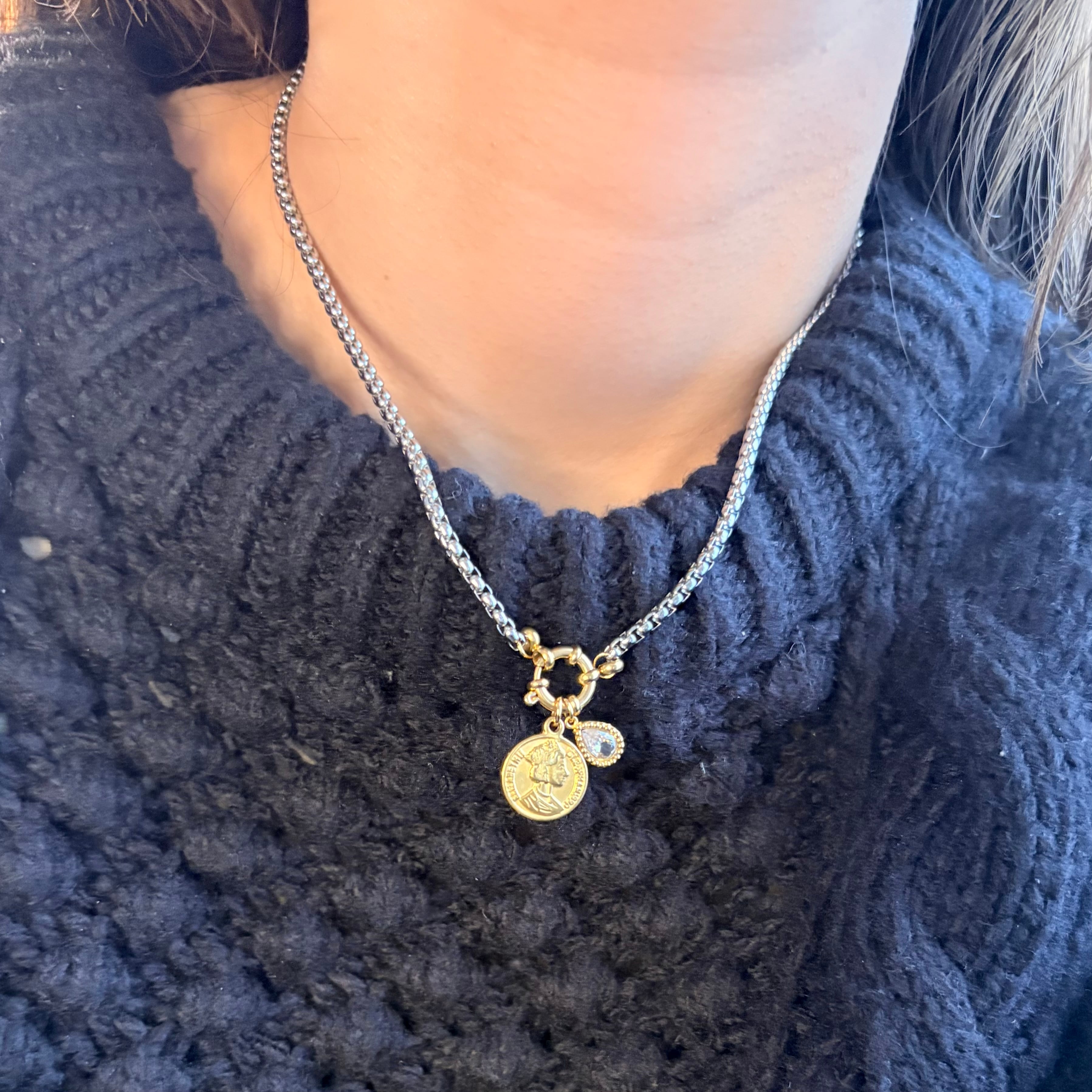 予約受付中】ミックスカラー コイン&ジルコニアチャーム ネックレス