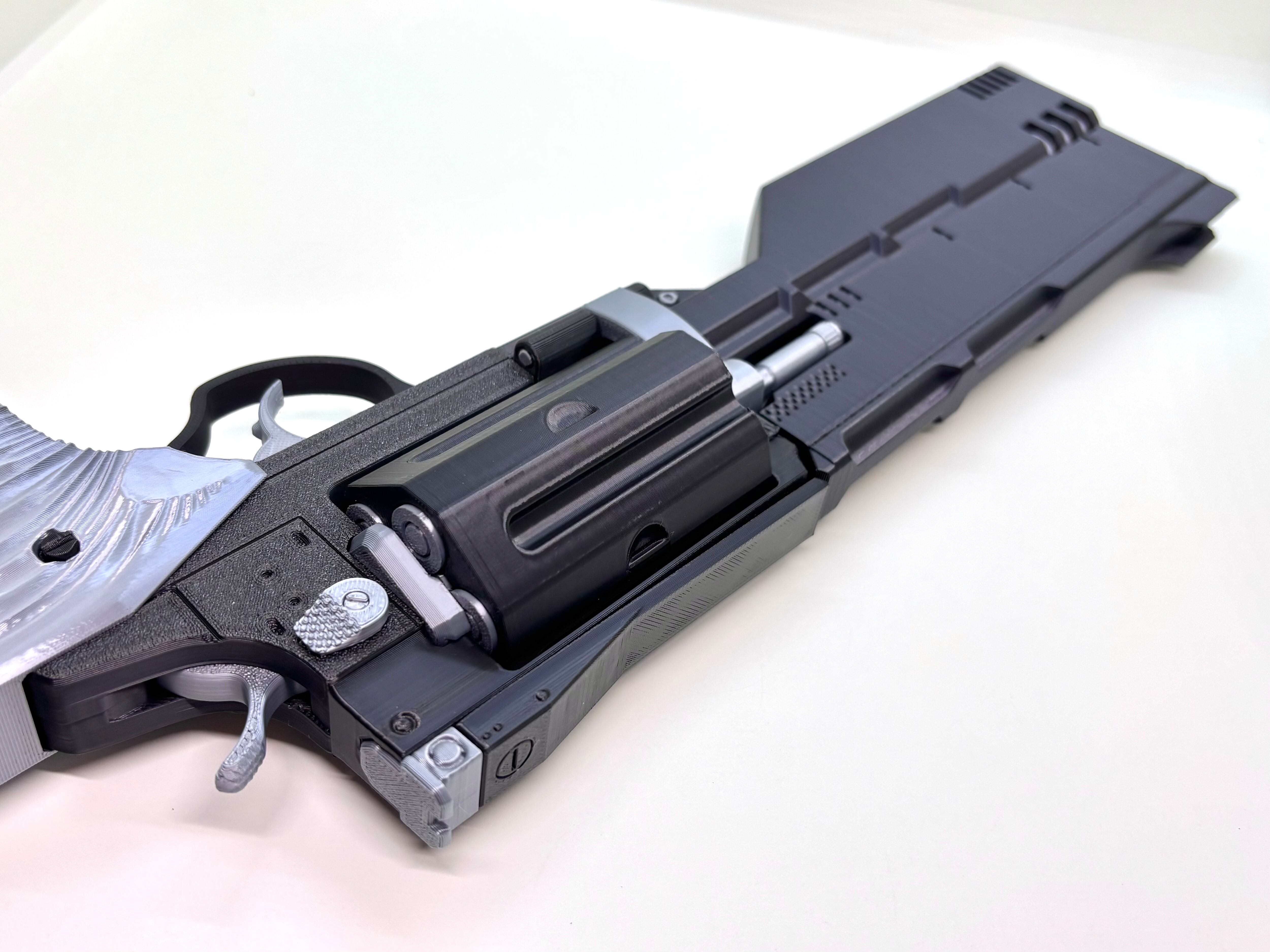 可動モデル）RE9 リボルバー 強化版(金属なし、発射機能なし） | 3D