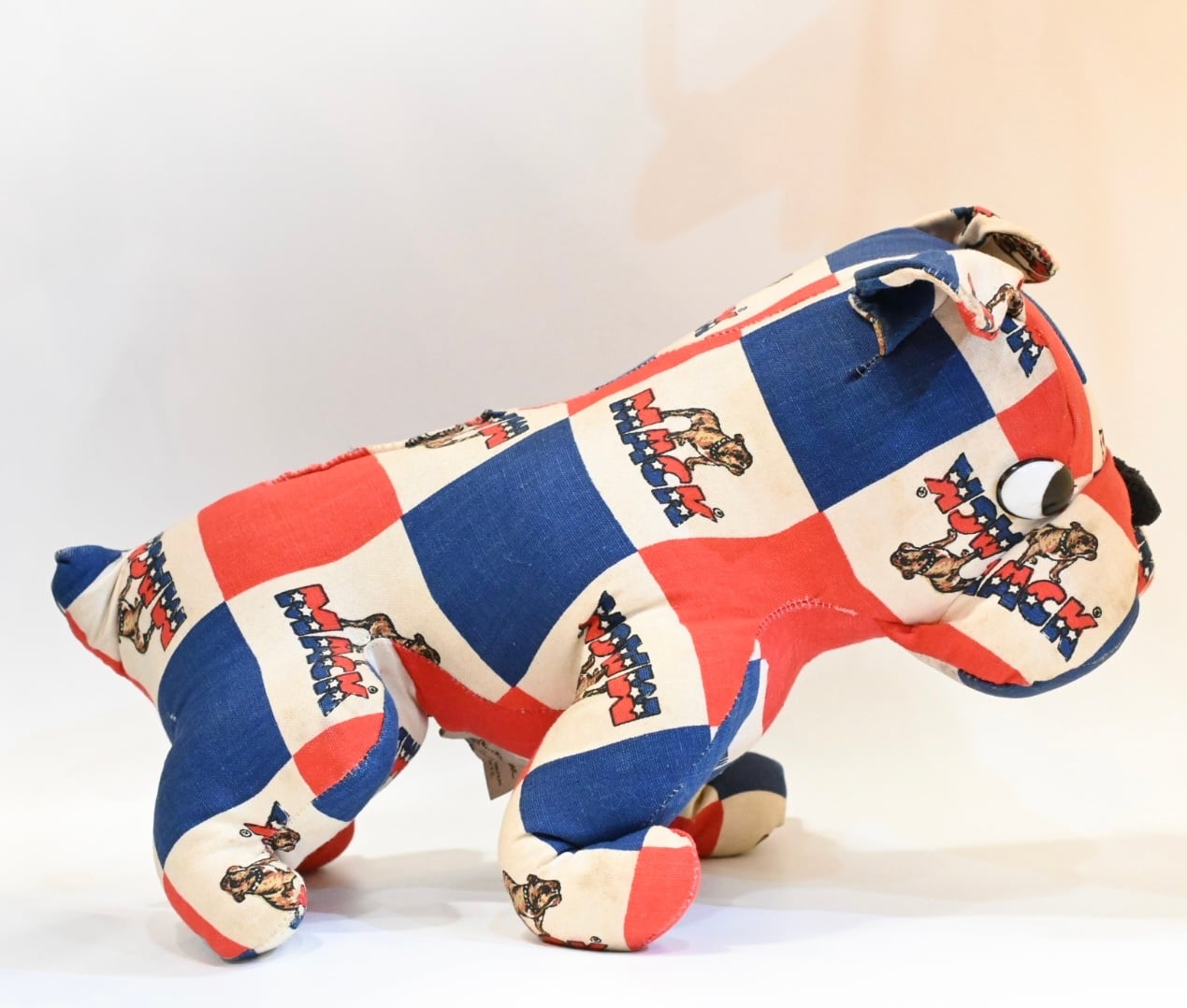 70-80s ヴィンテージ マックトラックブルドッグぬいぐるみUSA製 Vintage Mack Truck Advertising Bulldog Doll #4 | Button Works