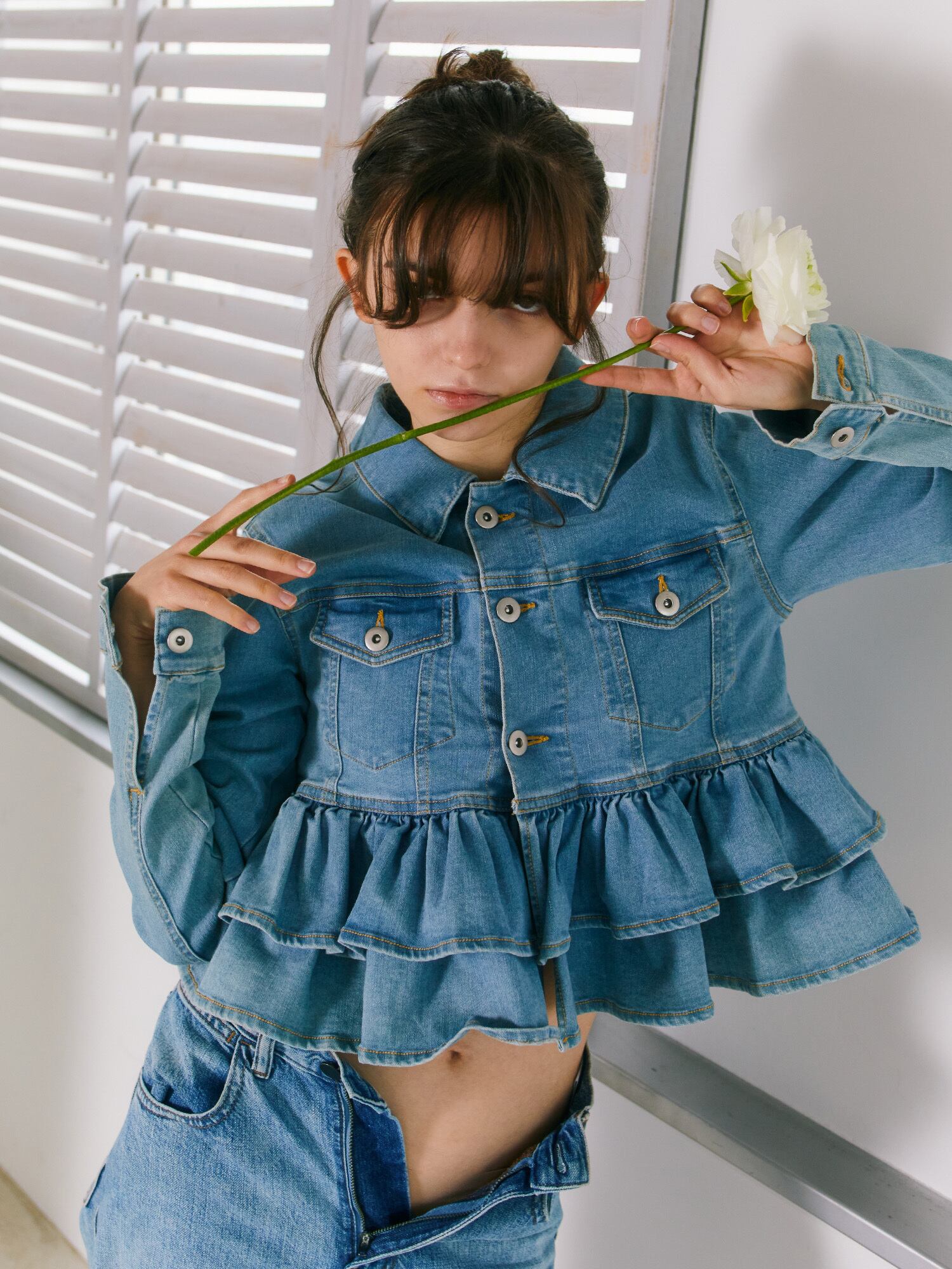 microwaveフリル付きデニムジャケットライトブルー mieya frill denim JK -light blue- | mieya mieya