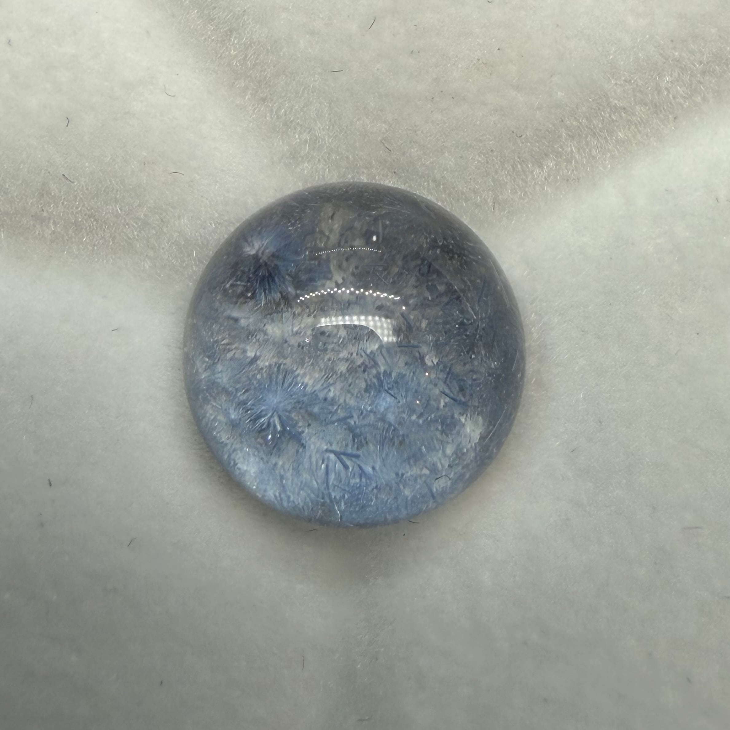 雪の華スノードーム　デュモルチェライトインクオーツ