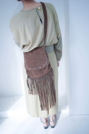 studs fringe leather shoulder bag