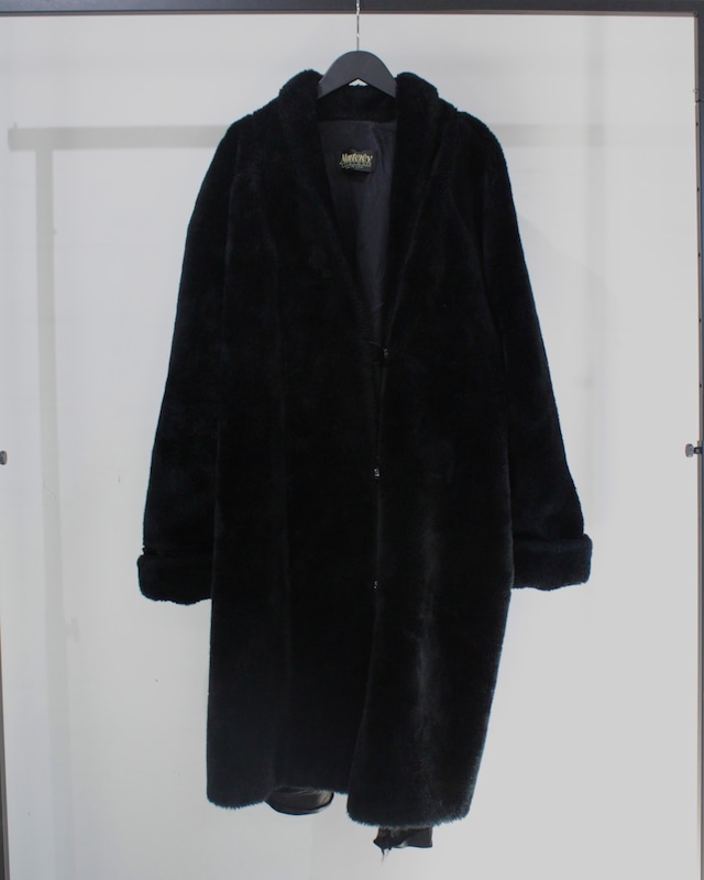 【Caka BLACK】Faux Fur Vintage Long Coat