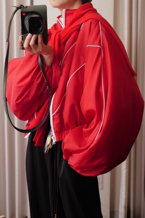 padding volume blouson red