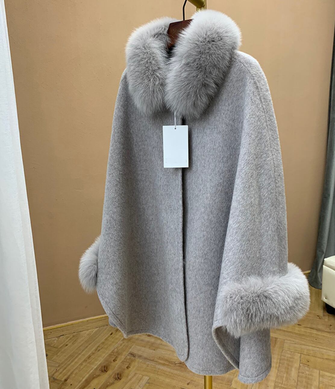 極美品！ルネアンゴラウールポンチョ 36 フォクシー foxey-