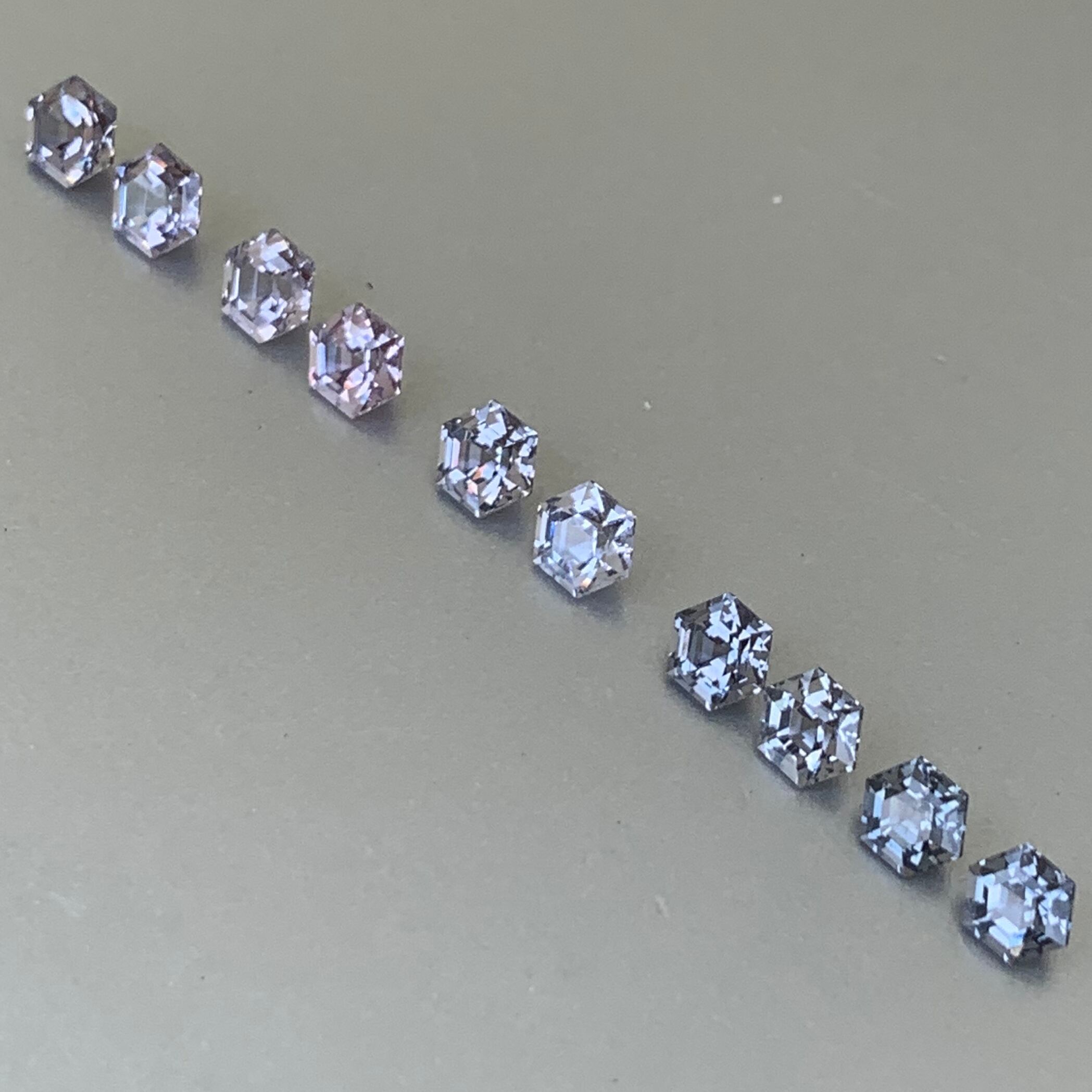 定価21000円Lucky Draw Violet Spinel Pair ルース　スピネル　紫