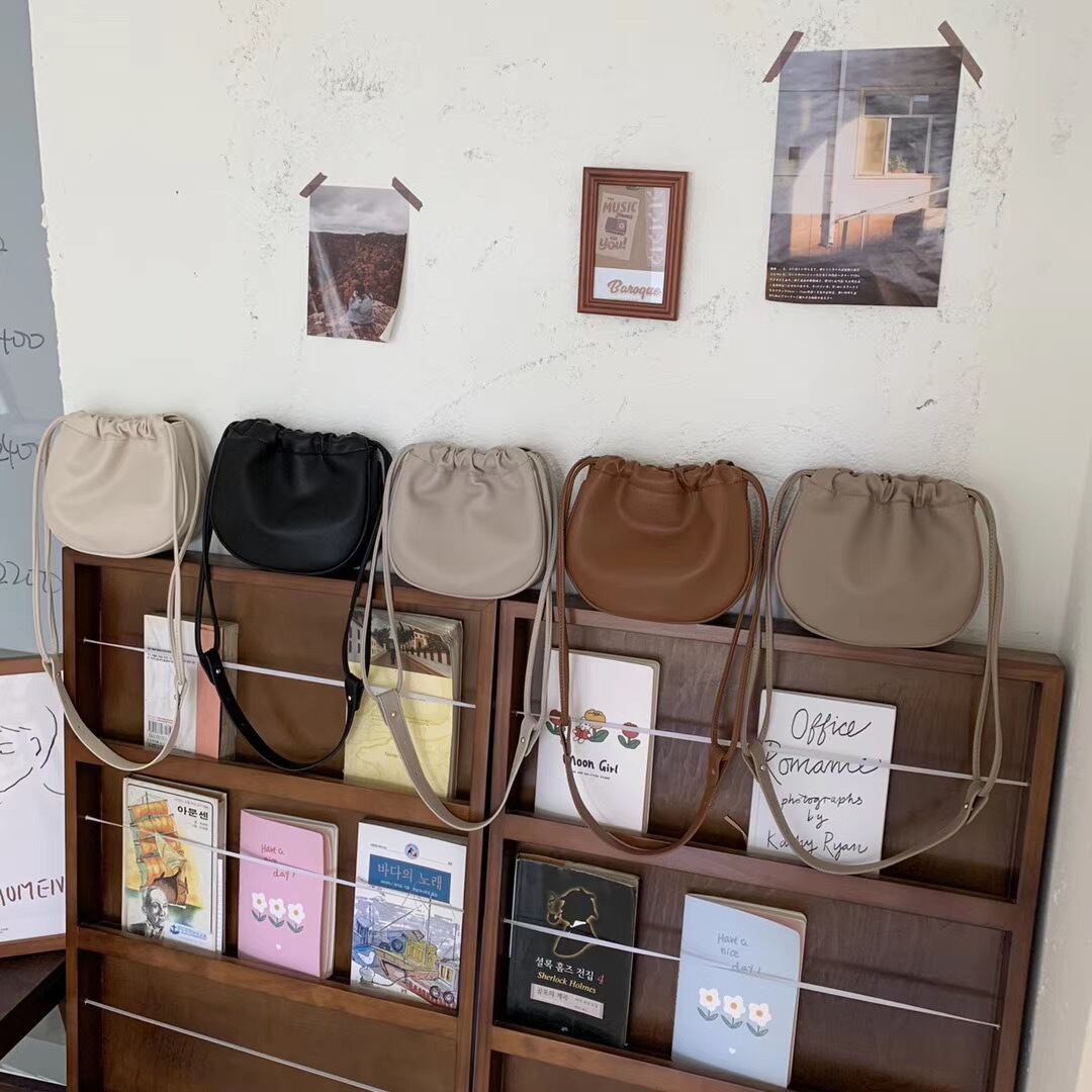 ドロストショルダーバッグ