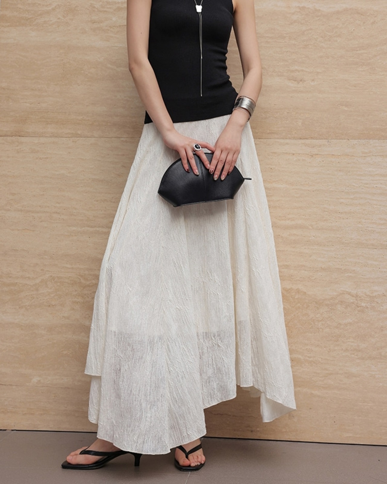 Asymmetrical long flare skirt L0172