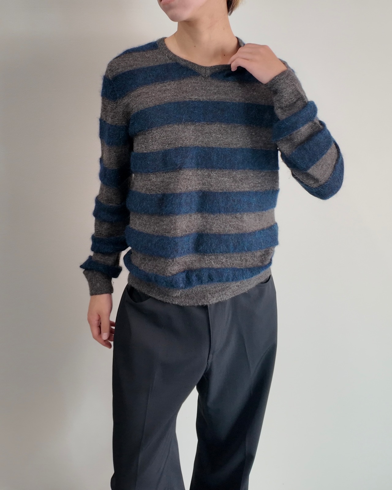 【COSTUME NATIONAL】dark tone border knit
