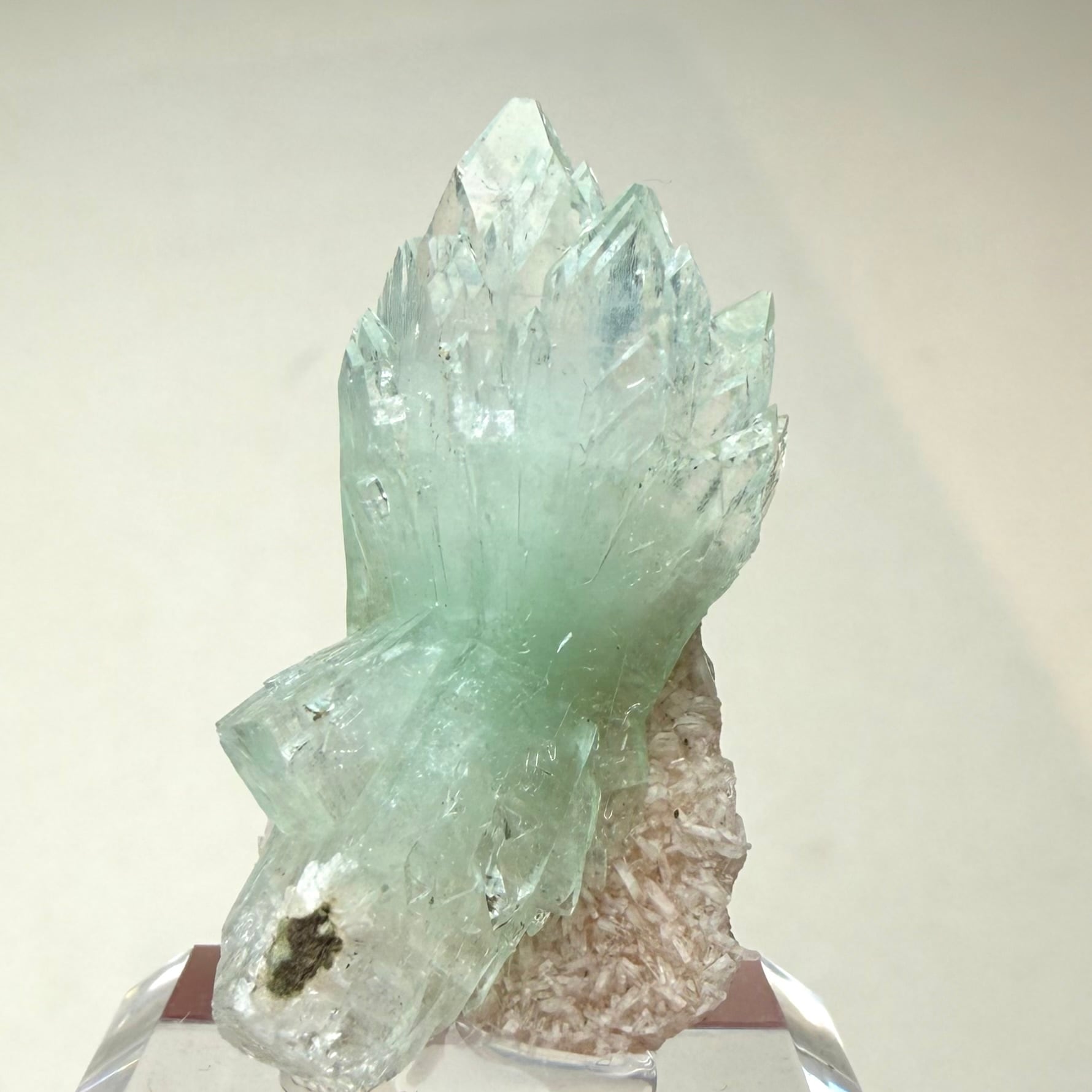 Stilbite | PEANUTS MINERALS