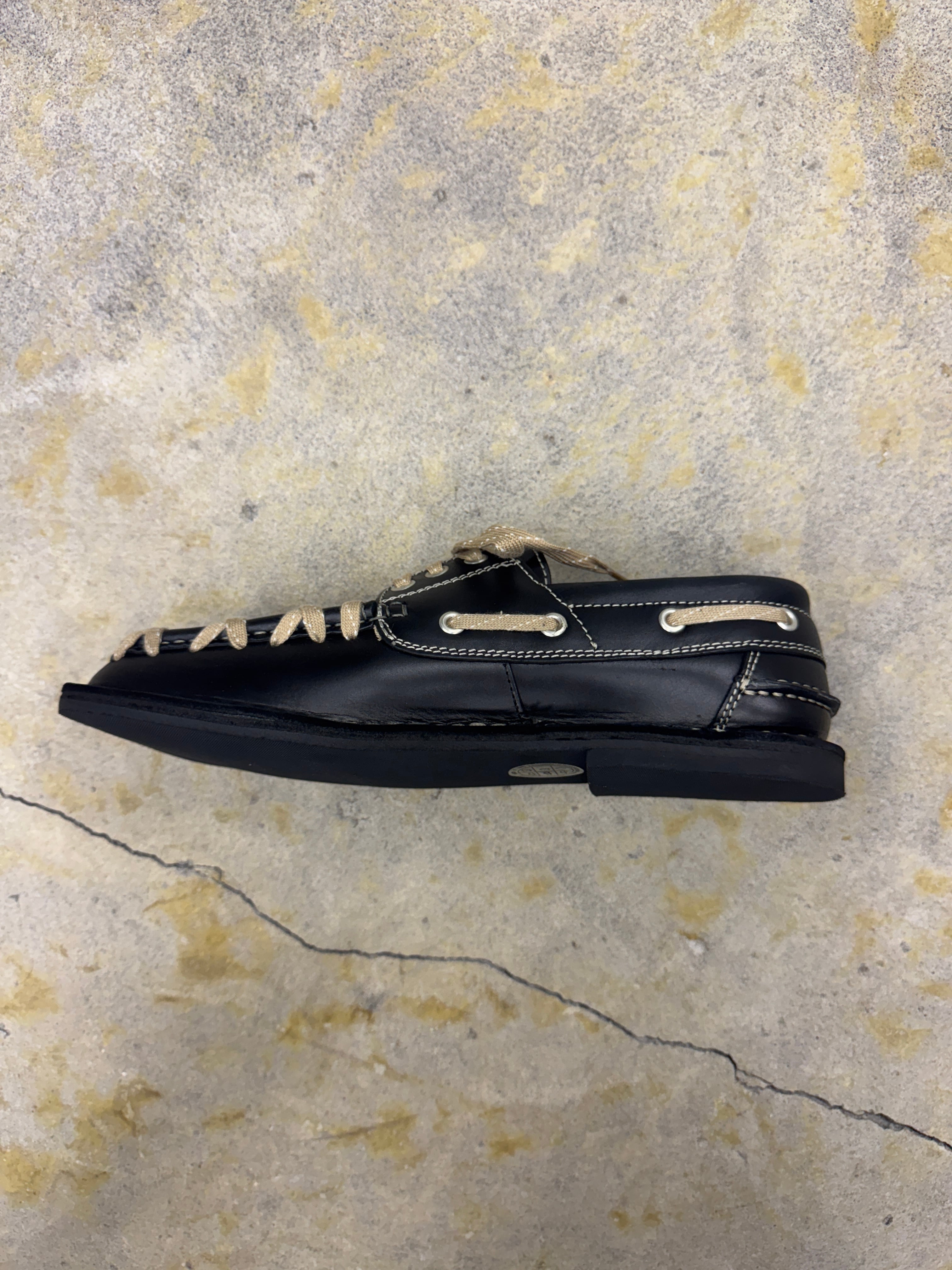 CAMPER LAB | EKI LAB | Black | HOWDAY