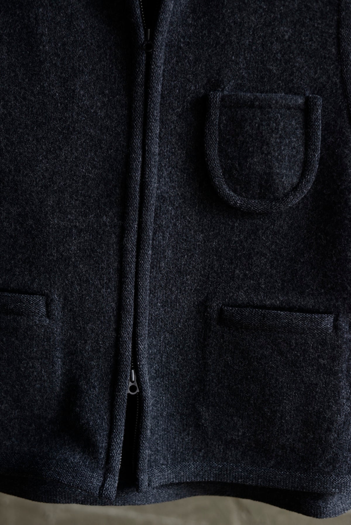 Nikki ESSENTIAL PIECES 別注 crew zip vest Nikki ESSENTIAL PIECES 別注 crew zip vest Nikki ESSENTIAL PIECES