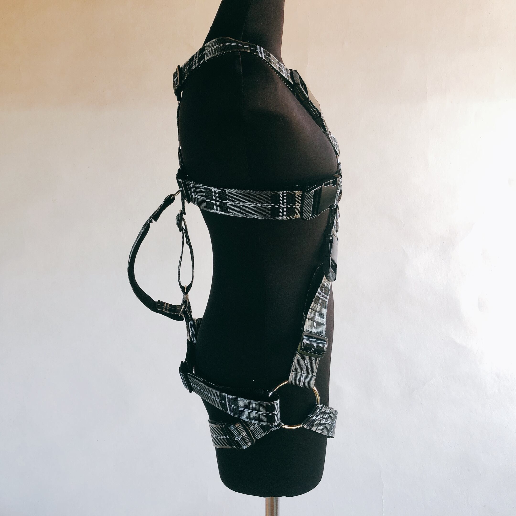 フルハーネス アスタリスク型 メタリックチェック