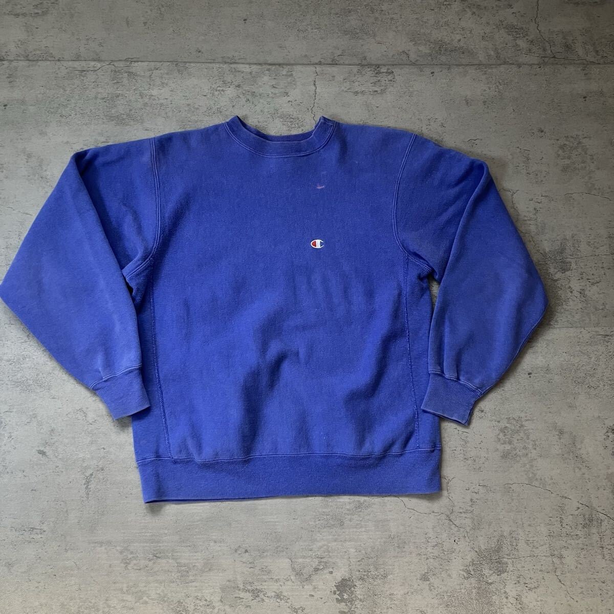 Champion REVERSE WEAVEリバースウィーブ　90s フェード 80s〜 USA製 Champion REVERSE WEAVE フェードブルー ロゴ刺繍 XL
