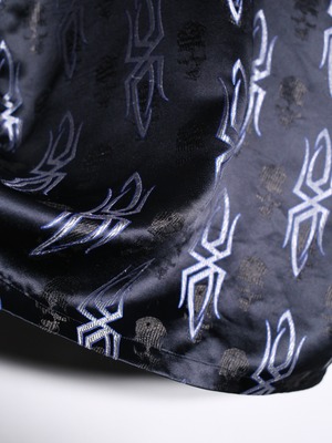 glossy fabric spiky skull pattern oversize s/s shirt