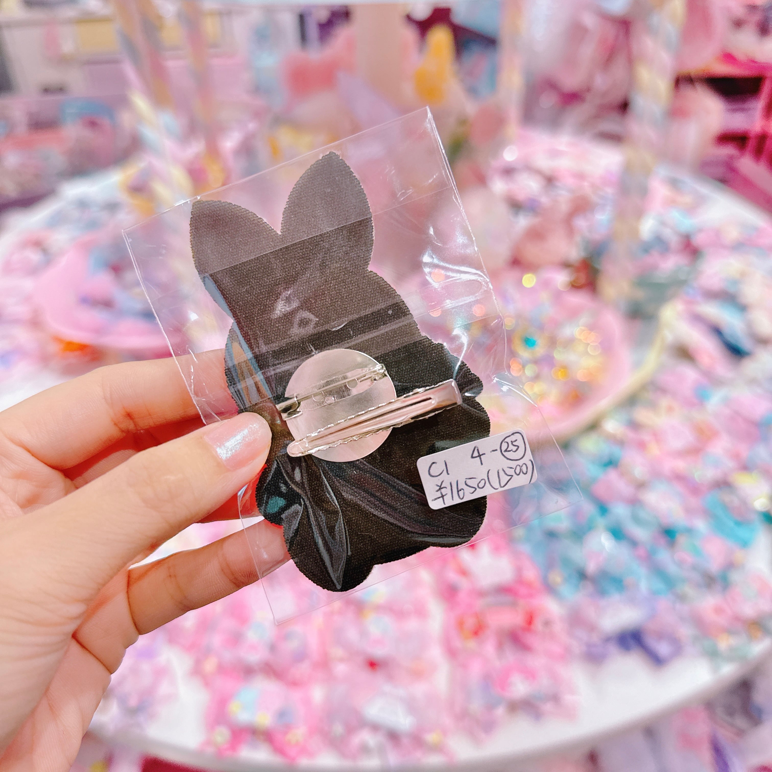 【C1】4-25クリップブローチ