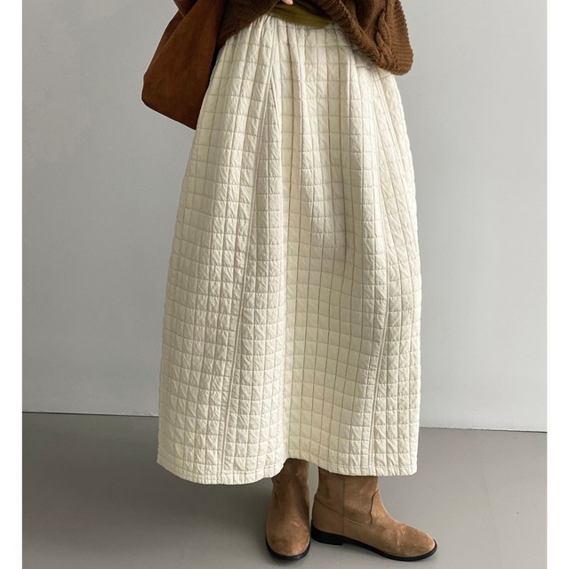 Polynylon quilted stitch long skirt   G904