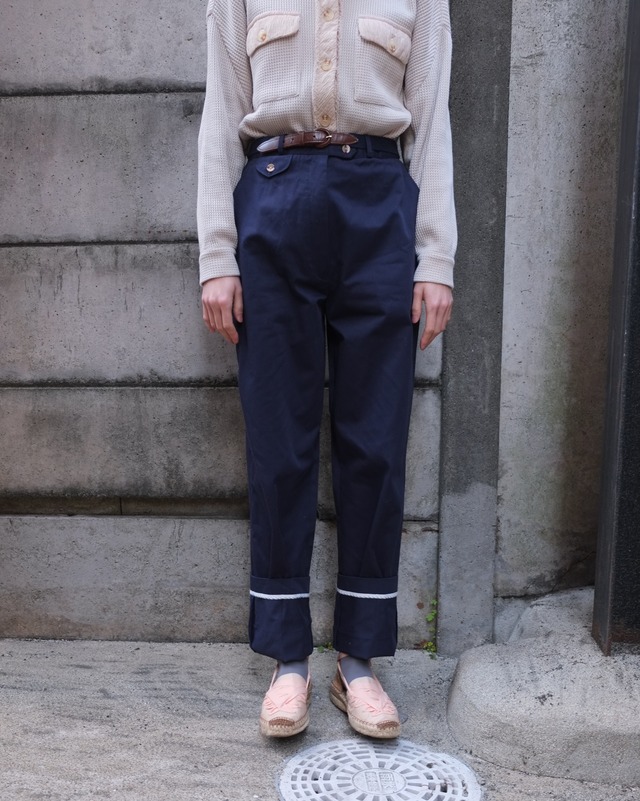 yasashii navy pants.