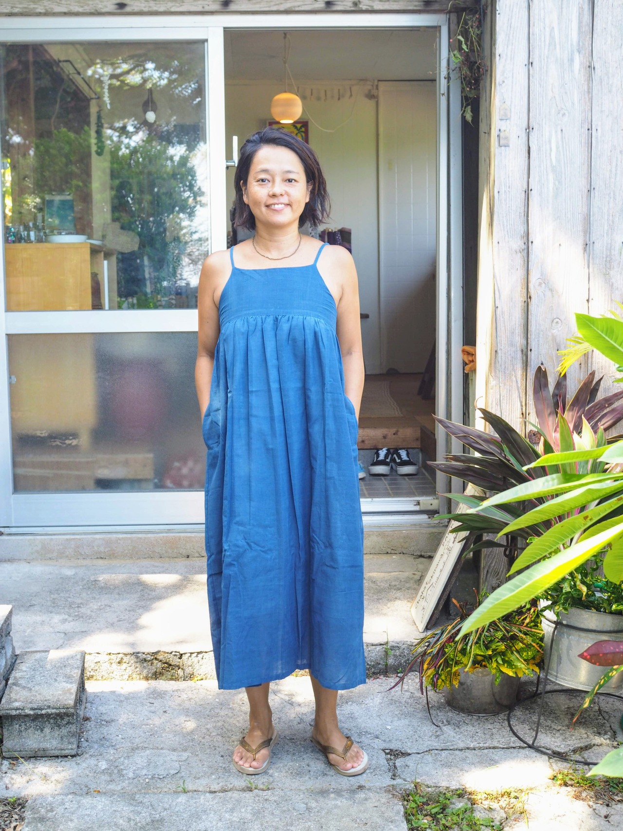 237g010 slip dress