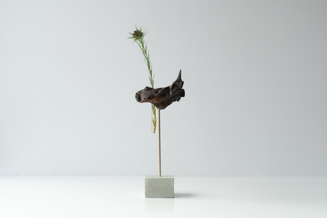 Driftwood flower vase 98