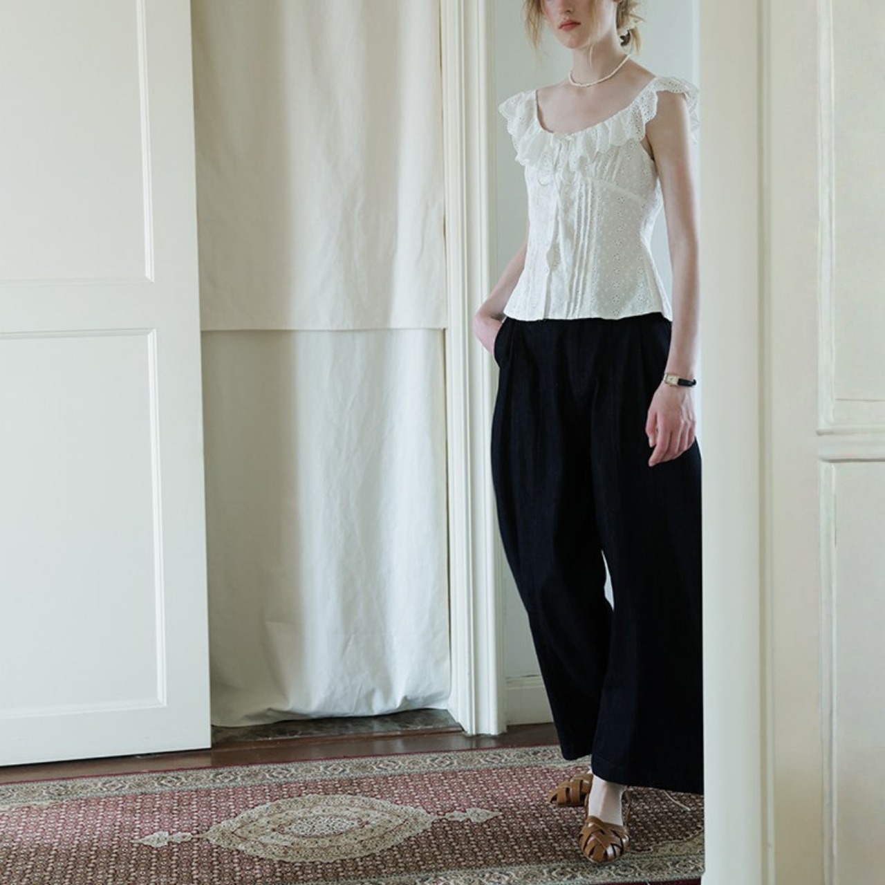 Blanc Shirring Frill Blouse F0671