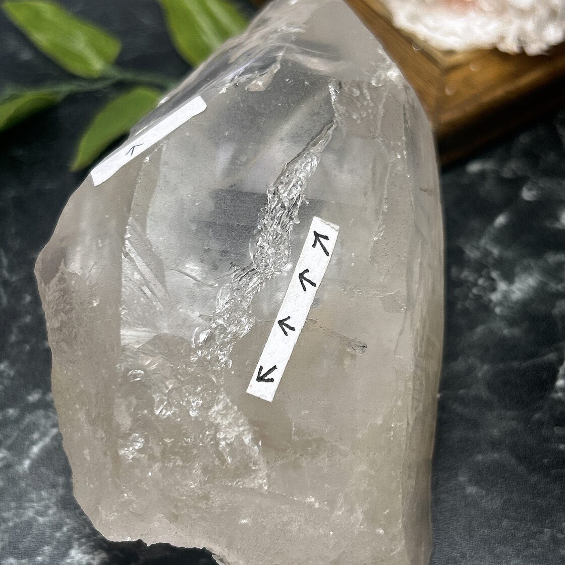 E9671】雷水晶＊ライトニングクォーツ＊雷が落ちた跡！＊水晶原石 