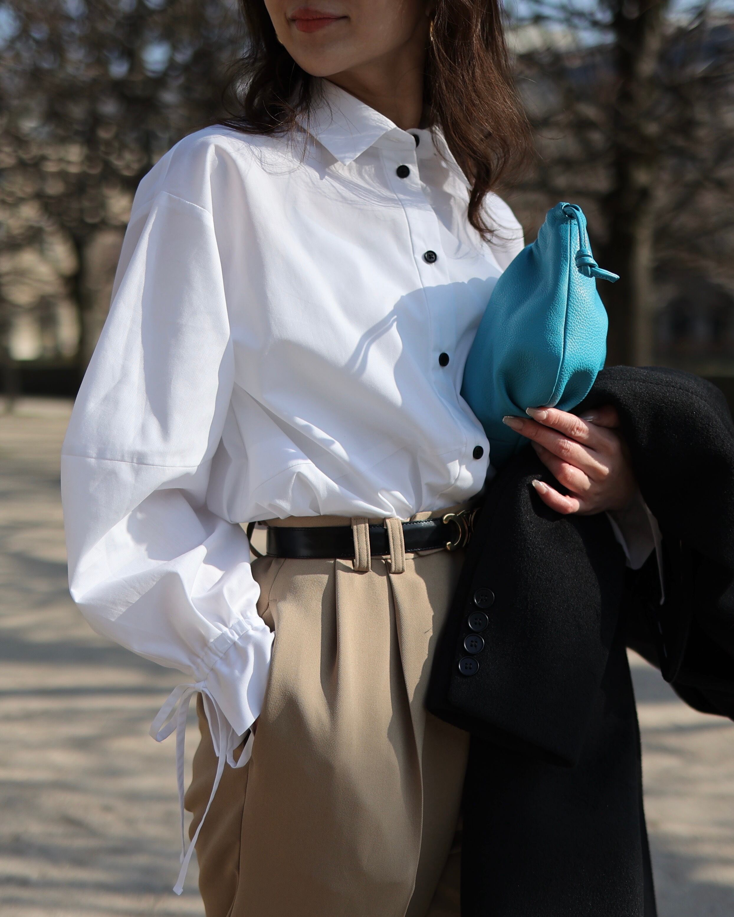 新品 タグ付き gypsohila Slash Blouse White