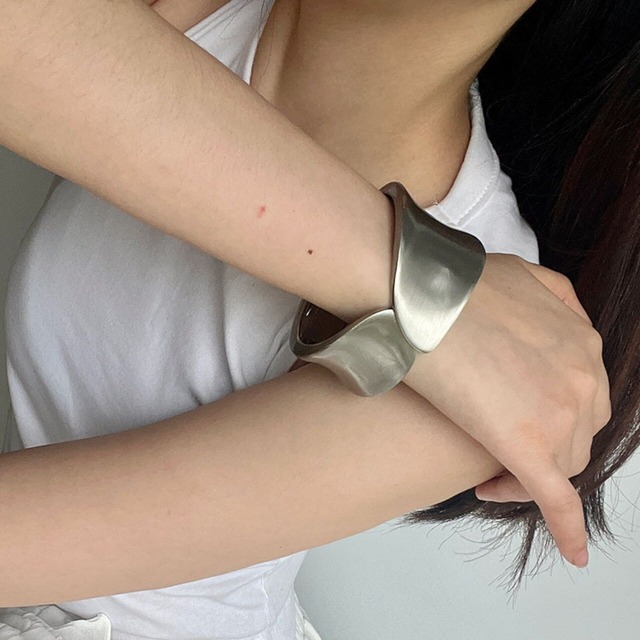 19950130レトロなつや消しの個性ブレスレット