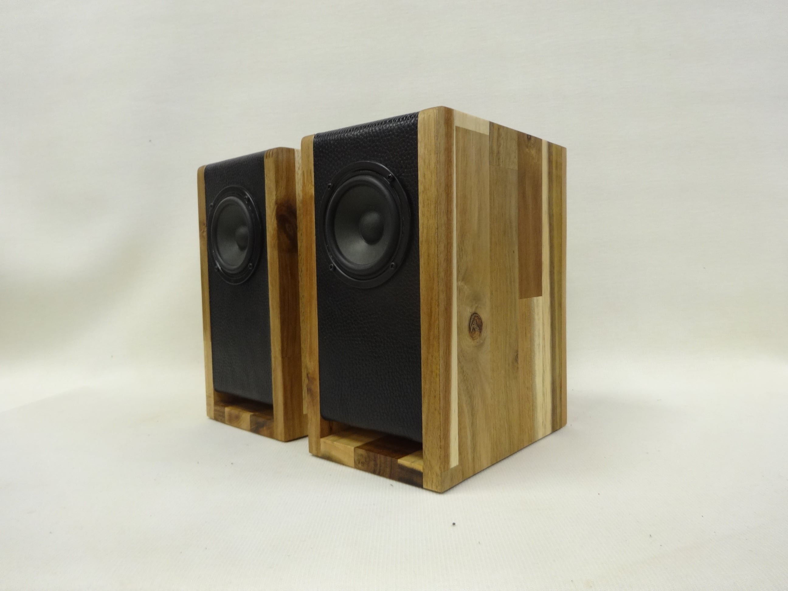 K O N O C O woodworks