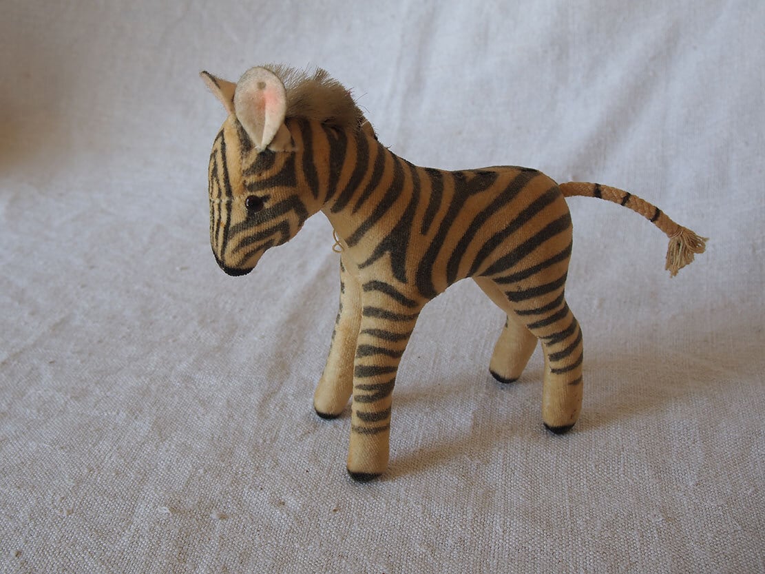 緑のガラスドアノブ 直径3.5cm フランス ドアハンドル サルベージ