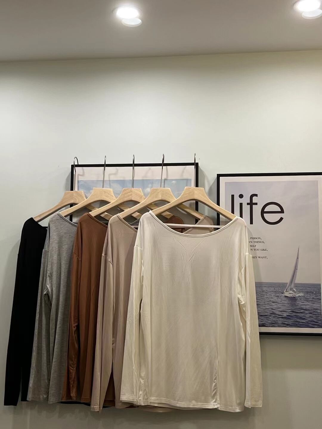 バックシャン薄手ロンT  AJ4Z4039-829