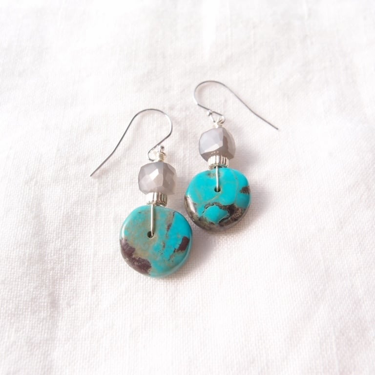再入荷【SV】Turquoise × Gray Moonstone Earrings/ターコイズ×グレームーンストーン フックピアス