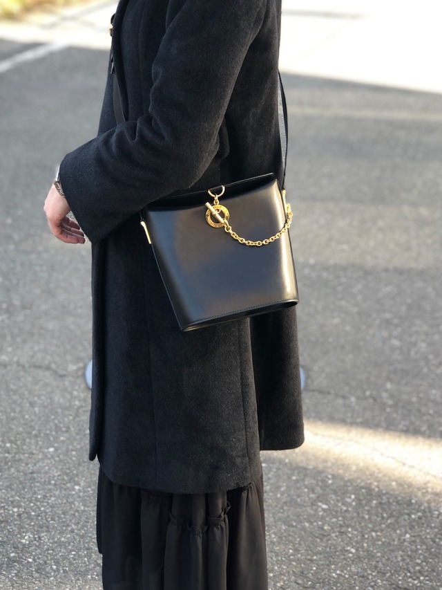 CELINE セリーヌ ショルダーバッグ ブラック ロゴ サークル チェーン レザー vintage ヴィンテージ オールド x6z5t3