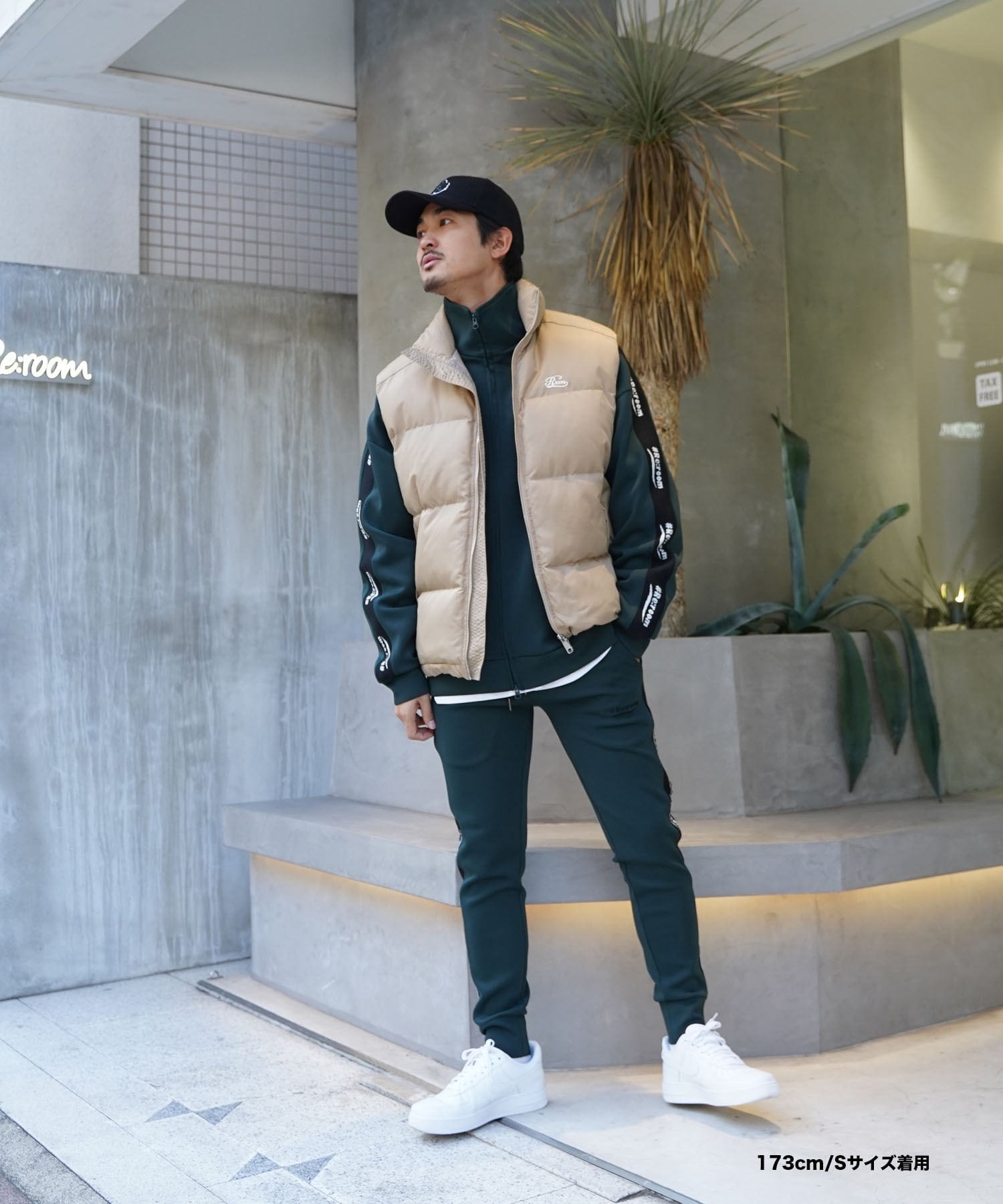 新品】WARM SIDE LOGO LINE 上下セット Sサイズ（Re:room】LOGO SIDE 