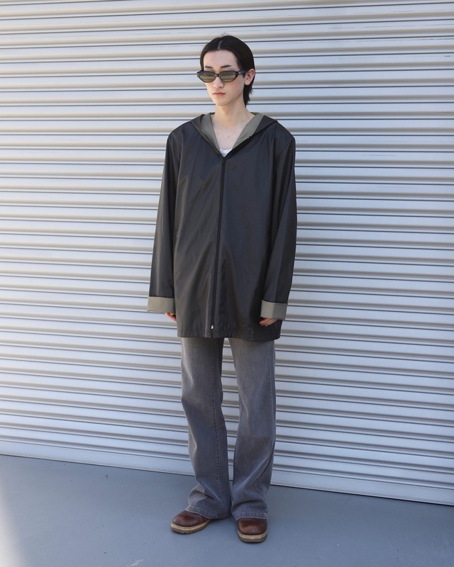 Zip up half hood coat