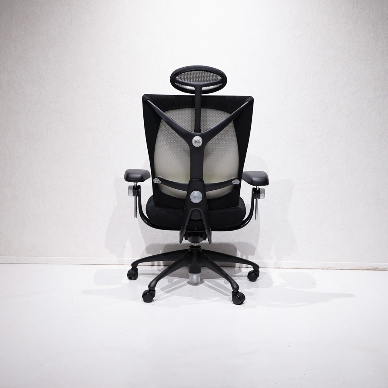 Vitra Ypsilon / ヴィトラ Mario Bellini 名作 デザイナーズ チェア ハイバック イプシロン モダン デスクチェア / 関連:カッシーナ B&B