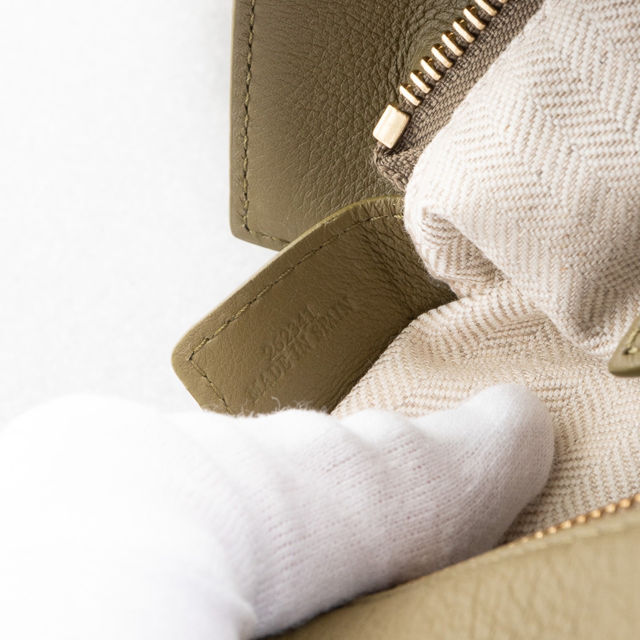 LOEWE パズルエッジ バッグ スモール カーキ