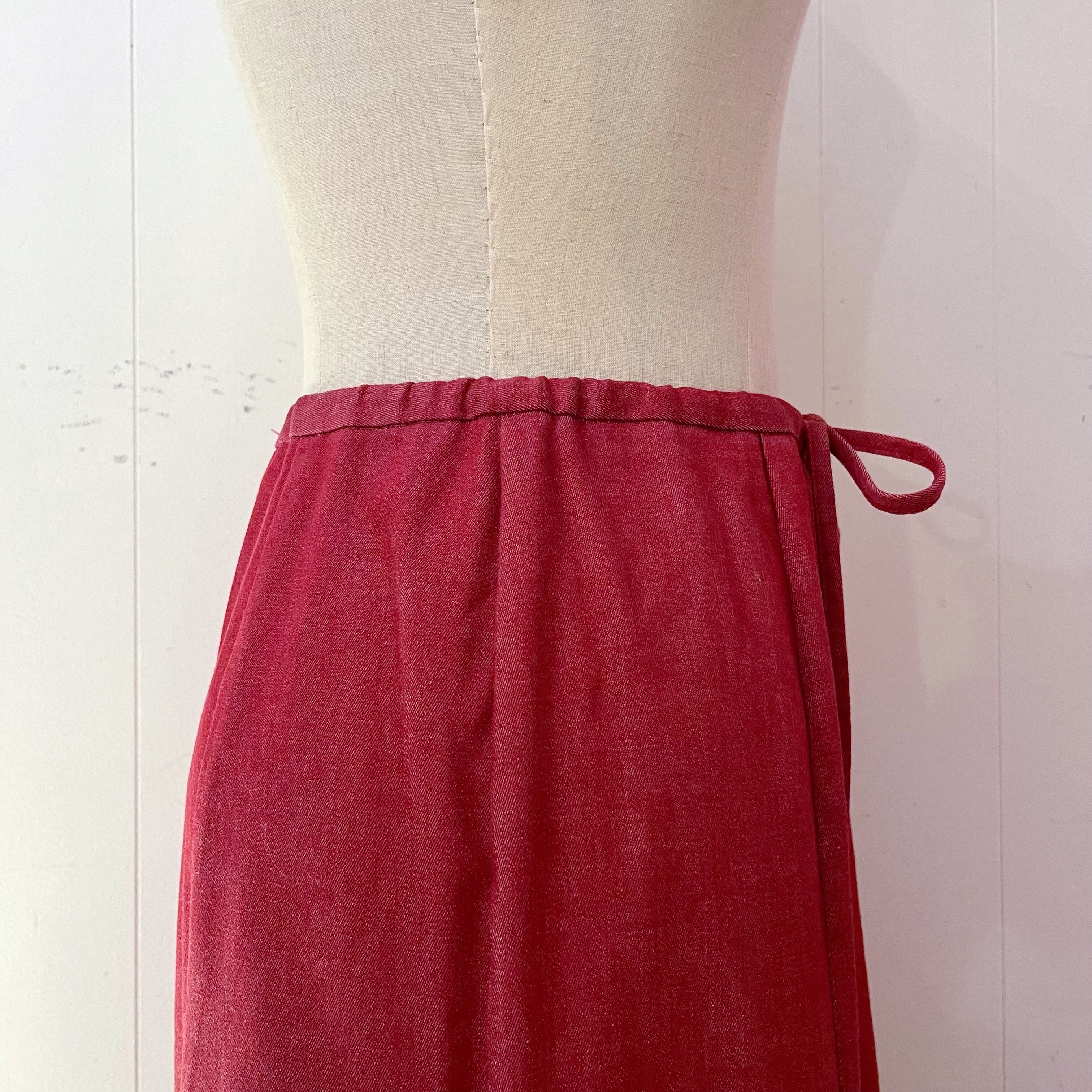 red denim seams flare skirt