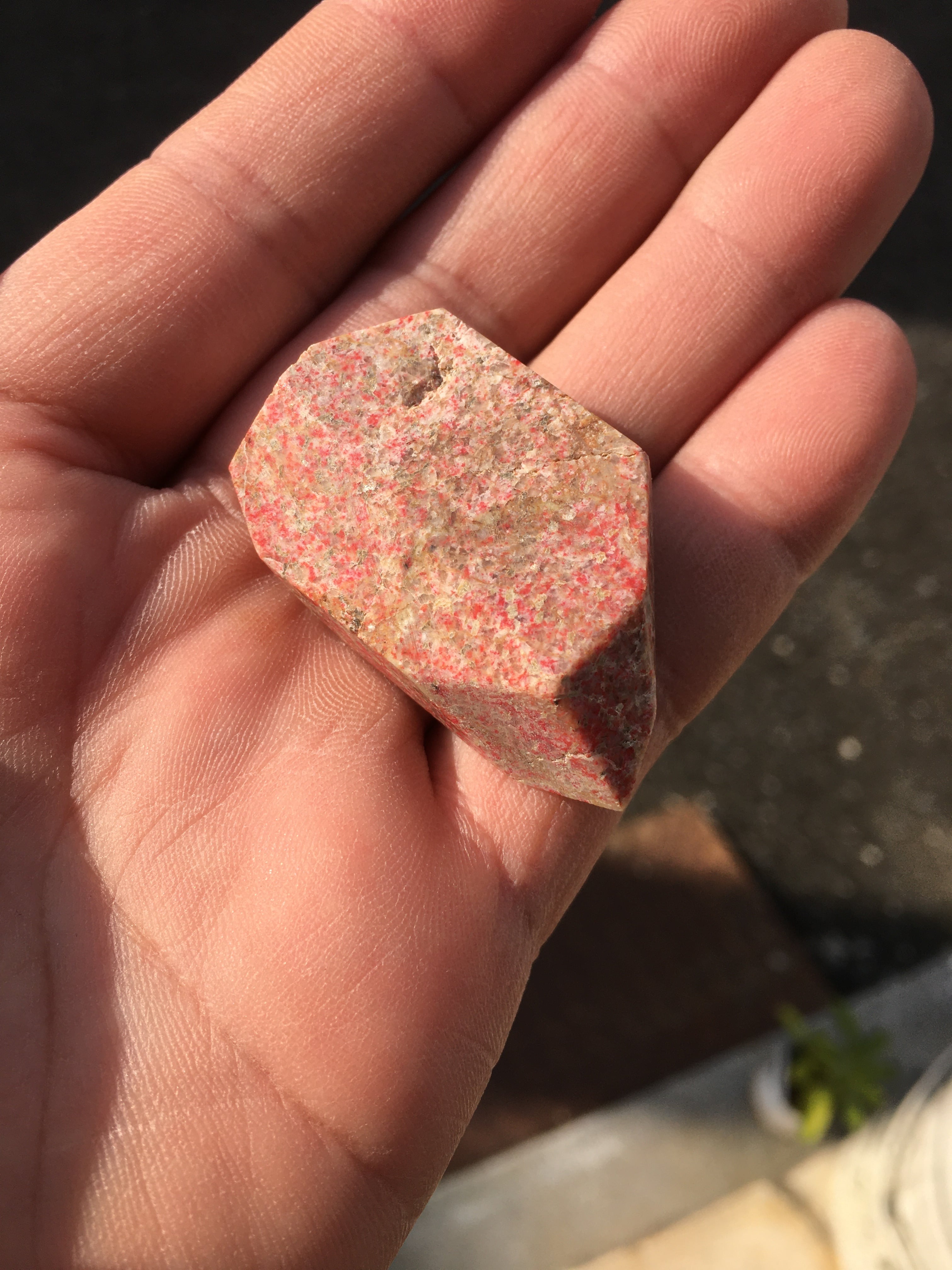 賢者の石）奈良県大和水銀鉱山 辰砂 タンブル | ケンズクリスタル