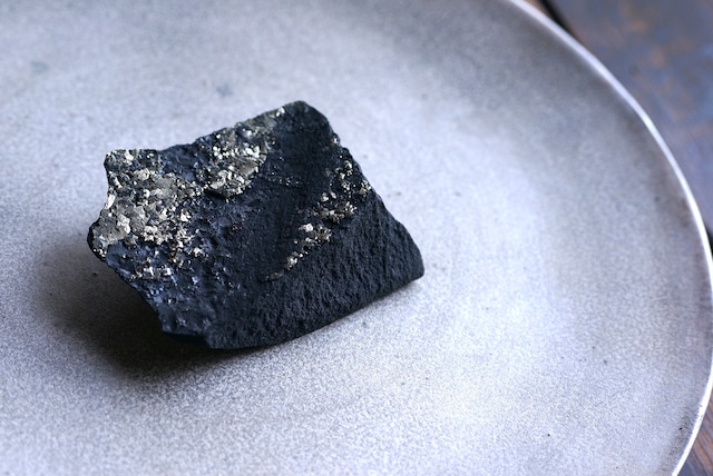 パイライト/シュンガイト Pyrite / Shungite ③