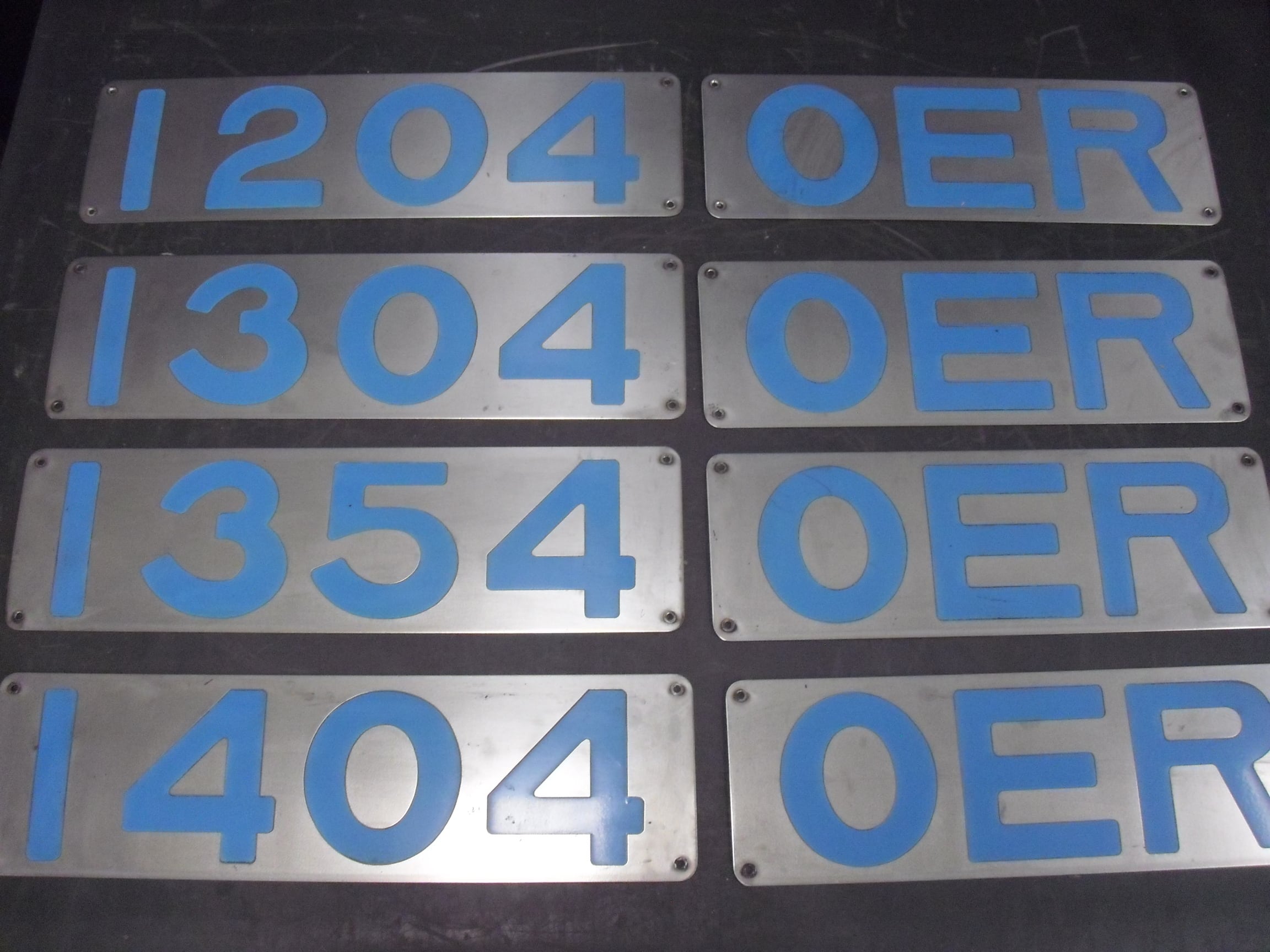 小田急 2600形 2872 外板車号板（ナンバープレート） 小田急 2600形