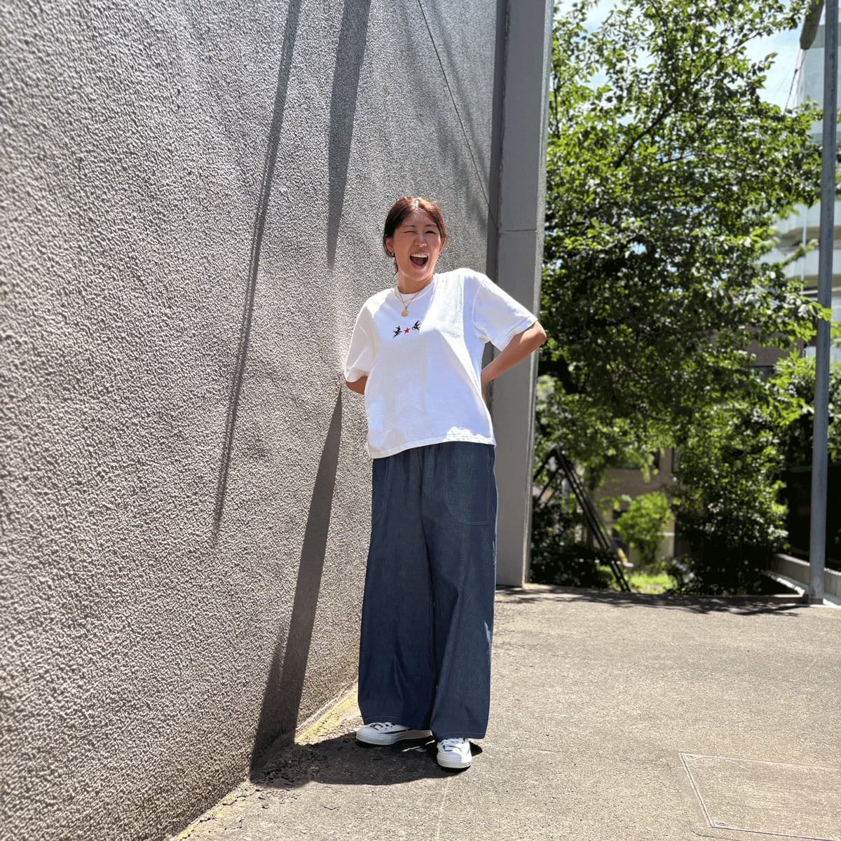 ストレートパンツ　シャンブレー