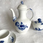 ポット　コーヒーポット　ロイヤルコペンハーゲン　ブルーフラワー　Royal Copenhagen　デンマーク 12twdu18-1