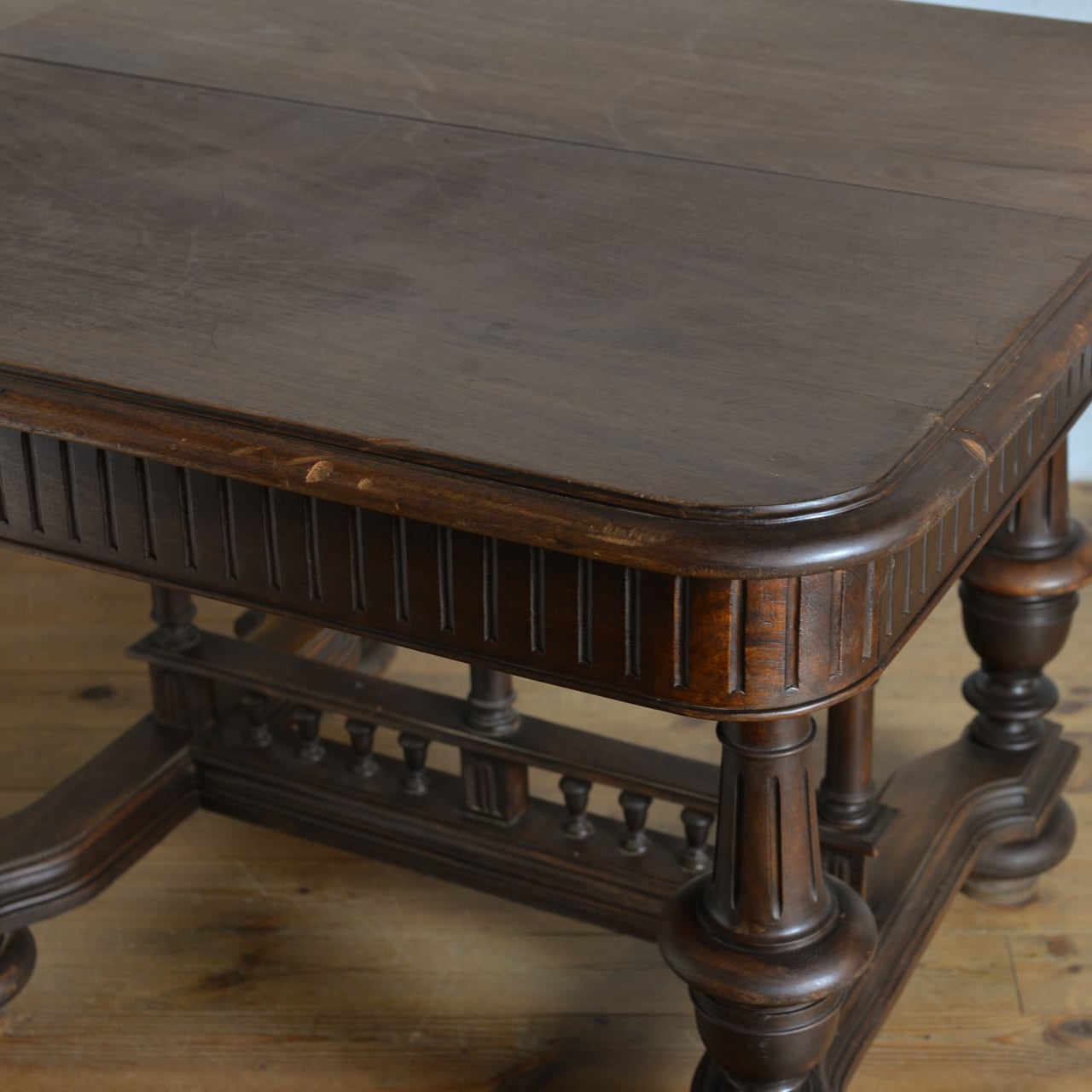 Dining Table / ダイニングテーブル〈アンリ2世・フランス・作業台