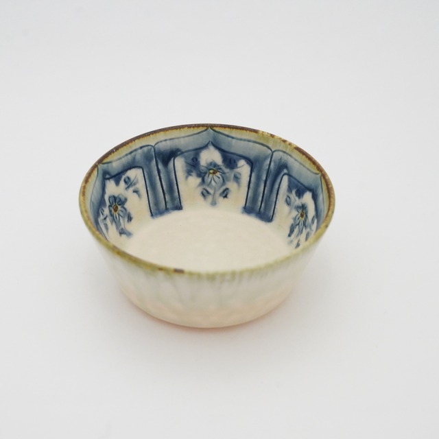 【的場美幸】彫安南豆鉢　角　4-A