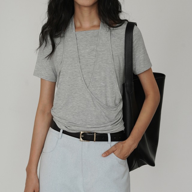 halter neck design crew neck top L0569