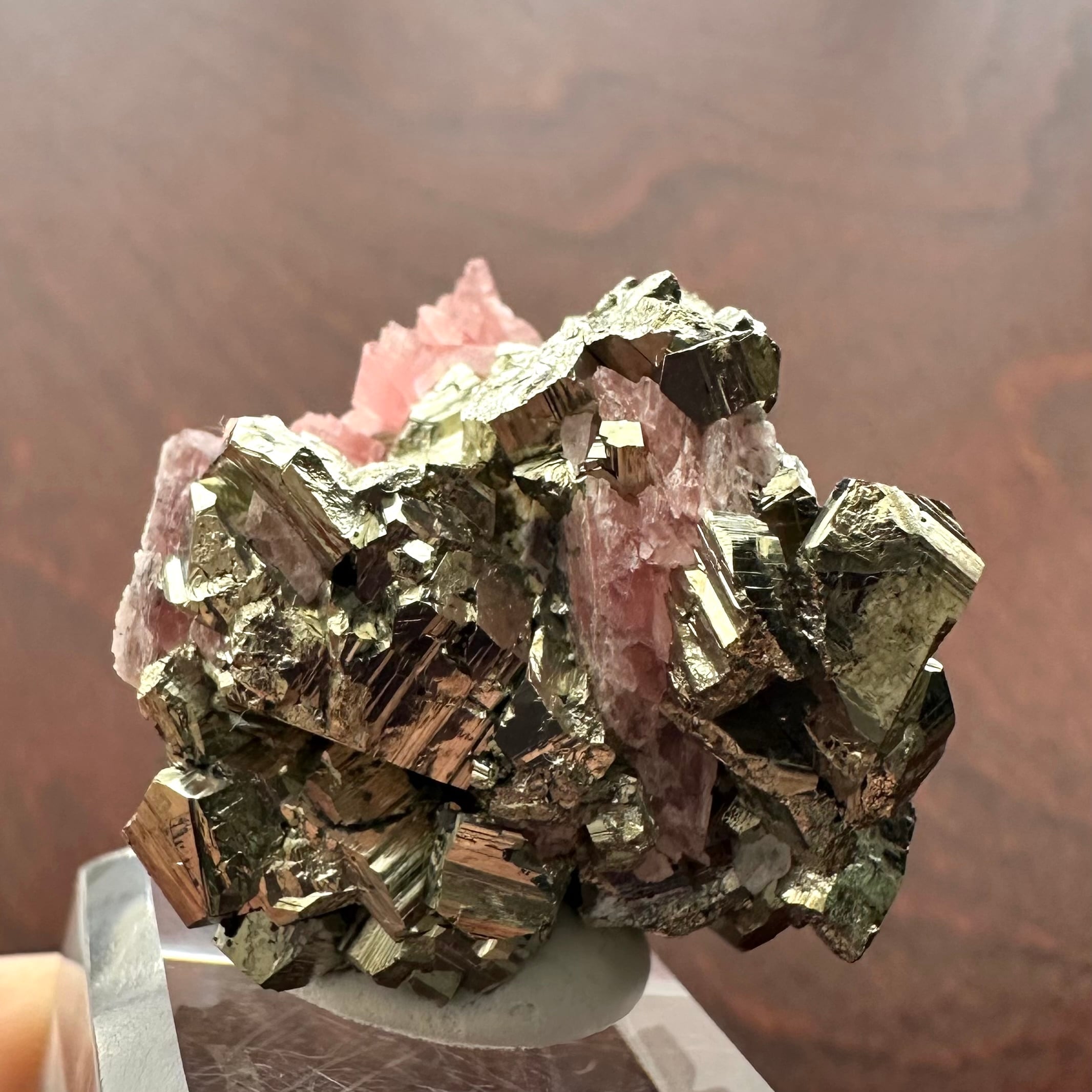 ロードクロサイト / パイライト【Rhodochrosite with Pyrite】中国産